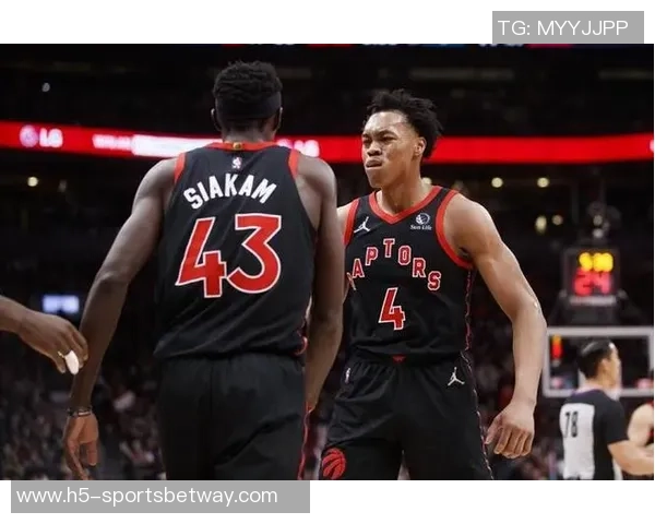 萨姆米切尔称斯科蒂巴恩斯潜力超越小卡在组织和防守方面更具优势